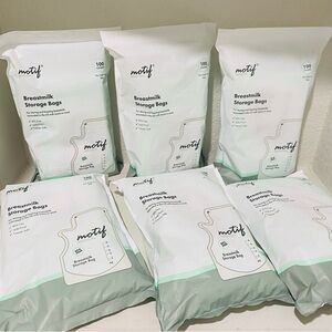 New Motif Breastmilk Storage Bags 8oz 100ct Lot of 6 (600)